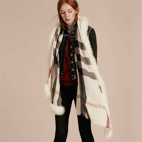 burberry scarf with fur trim|burberry scarf sale outlet.